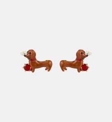 Boucles d'oreilles tiges teckel, marguerite et pierre rouge Les Néréides