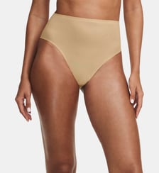 Culotte échancrée seconde peau Chantelle