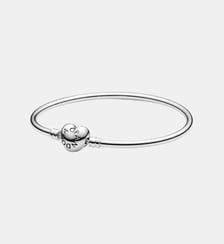 Bracelet Jonc Fermoir Cœur Logo Pandora