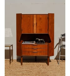 Grand buffet d'angle en bois Gilbert N°876- Produit chiné Debongout