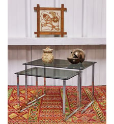 tables gigognes en chrome et verre Barbara N°119- Produit chiné Debongout