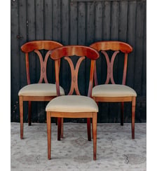 Lot de six chaises en bois Claude N°1198- Produit chiné Debongout