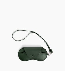 Etui à lunettes charms en cuir grainé Le Tanneur