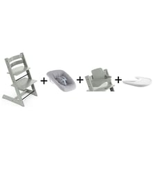 Chaise Tripp Trapp vert glacier en bois de hêtre  avec Newborn Set et babyset et tablette Stokke