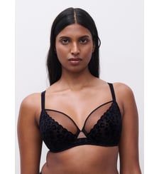 Soutien-gorge emboîtant détails velours Chantelle Pulp
