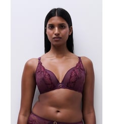 Soutien-gorge emboîtant avec dentelle de Leavers Chantelle