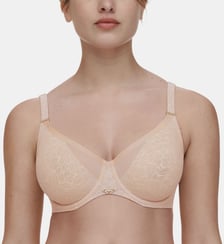 Soutien-gorge moulé emboîtant en dentelle Chantelle