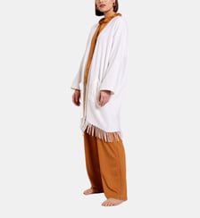 Poncho 3/4  en laine polyamide, éponyme Laurence Tavernier