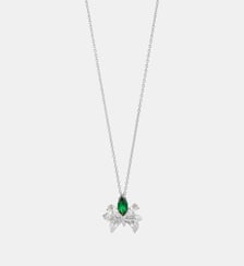 Collier pendentif argenté orchidée et pierres blanches et verte Les Néréides