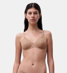 Soutien-gorge moulé emboîtant maille douce Chantelle