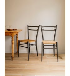 Paire de chaises aux lignes épurées Claude N°1563- Produit chiné Debongout