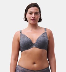 Soutien-gorge coques plongeant broderie florale Chantelle