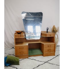 Grande coiffeuse en chêne Louise N°240- Produit chiné Debongout