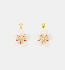 Boucles d'oreilles dormeuses fleur blanche de cerisier Les Néréides