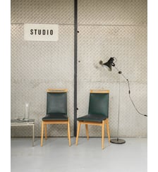 Paire de chaises en bois Alma N°311- Produit chiné Debongout