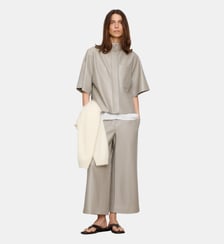 Pantalon à fermeture à bouton et à coupe droite Adolfo Dominguez