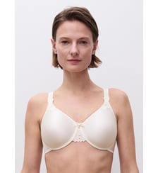 Soutien-gorge moulé emboîtant Chantelle