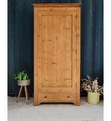 Armoire en bois Blandine N°349- Produit chiné Debongout