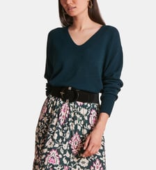 Pull droit à encolure V La Fée Maraboutée