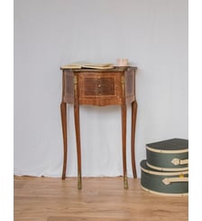 Table de chevet en bois Odile N°649- Produit chiné Debongout