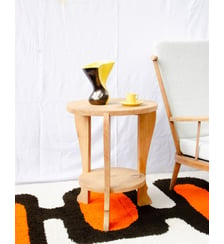 Table d'appoint en bois clair Hanna N°1620 - Produit chiné Debongout