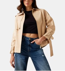 Trench court Raphaelle Guess