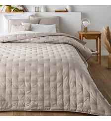 Couvre lit boutis matelassé brodé La Redoute Interieurs