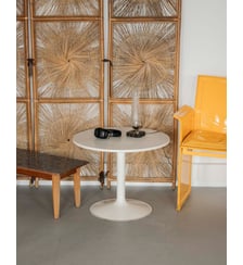 Table basse tulipe blanche Donna N°969- Produit chiné Debongout