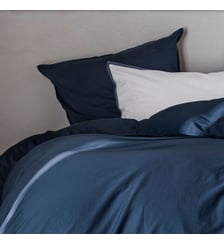 Taie d'oreiller en satin de coton lavé, NUIT SATINÉE Blanc Cerise