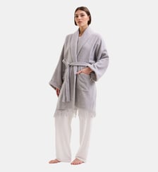 Poncho 3/4 col châle en laine polyamide, éponyme Laurence Tavernier