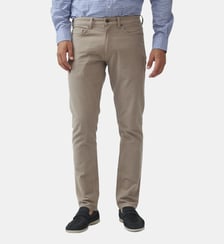 Jean droit en coton stretch Motion 2 Rodd & Gunn