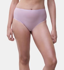 String taille haute seconde peau Chantelle