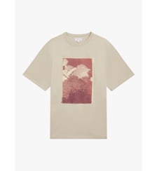 t-shirt sérigraphié par Aurore de la Morinerie Agnès b.