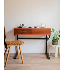 Bureau au style scandinave fonctionnel Yvan N°558- Produit chiné Debongout