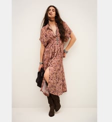 Robe Adena Ba&sh