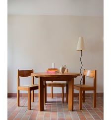 Table à manger en orme massif Karla N°426- Produit chiné Debongout