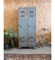 Vestiaire double en métal Fernand N°343- Produit chiné Debongout