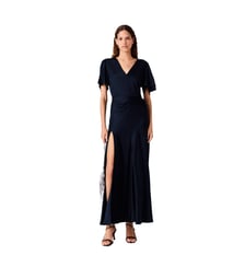 Robe longue drapée en satin Maje