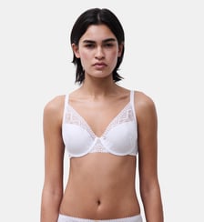 Soutien-gorge spacer plongeant en dentelle Chantelle