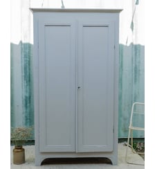 Armoire en bois gris perle Blandine N°528 - Produit chiné Debongout