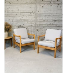Paire de fauteuils scandinaves en bois et tissu Jakob N°1450 - Produit chiné Debongout