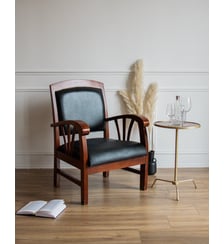 Fauteuil en bois Jakob N°674- Produit chiné Debongout
