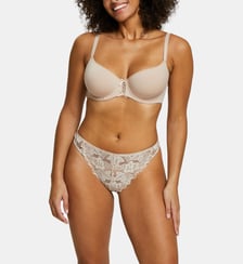 String Arum Sans Complexe