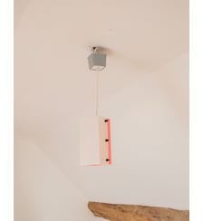 Lot de 2 suspensions Sonia N°27- Produit chiné Debongout