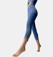 Legging de sport Capri Performance UPALA Born Living Yoga