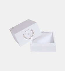 Bracelet, nacre blanche, diamants, cordon gris, or jaune Morganne Bello