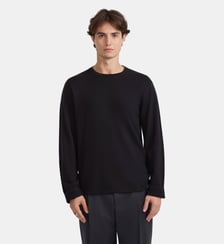 pull en laine mérinos Agnès b.
