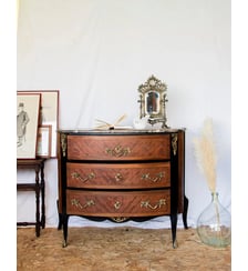 Commode en bois et bronze Garance N°532- Produit chiné Debongout