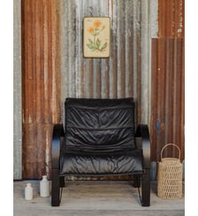 Fauteuil en bois et cuir noir Jakob N°1426 - Produit chiné Debongout