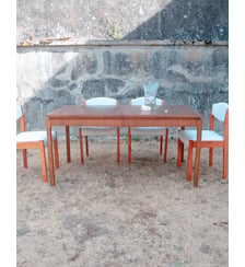 Table à manger en teck années 60 Karla N°1228- Produit chiné Debongout